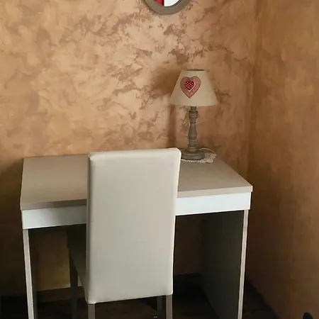 Apartman La Maison De Pagan Ad Uso Turistico Vda Charvensod N 0021