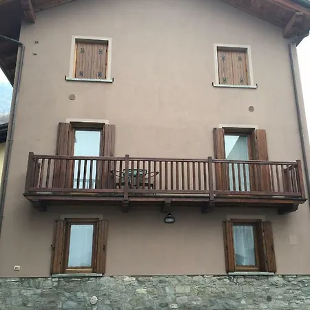 La Maison De Pagan Ad Uso Turistico Vda Charvensod N 0021 Lägenhet *