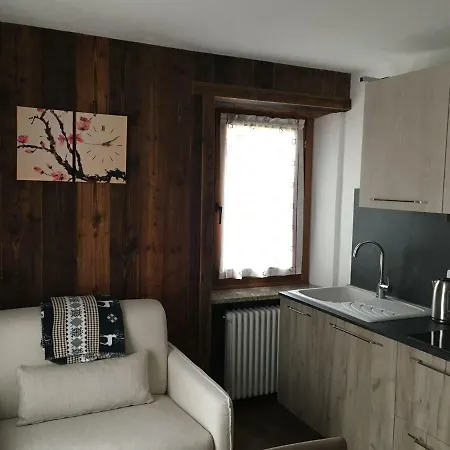 La Maison De Pagan Ad Uso Turistico Vda Charvensod N 0021